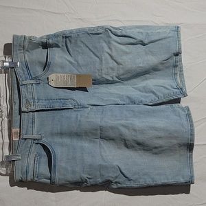 Levi's Shaping Bermuda Shorts